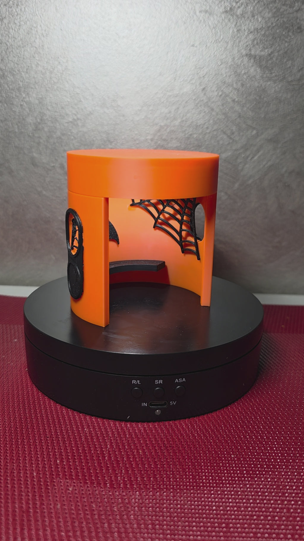 Limited Edition Halloween Canberra Bus Shelter Lamp - 8cm