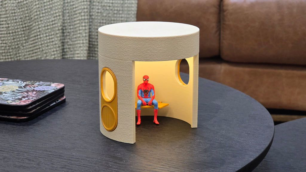 Superheroes - Original Wireless Canberra Bus Shelter Lamp With One Free Minifig - 10cm -Large