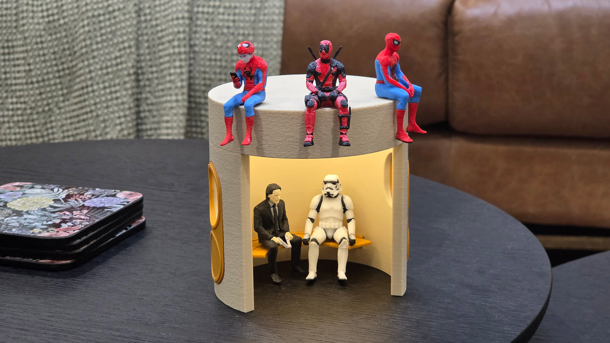 Superheroes - Original Wireless Canberra Bus Shelter Lamp With One Free Minifig - 10cm -Large